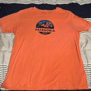 PATAGONIA TSHIRT SIZE XL